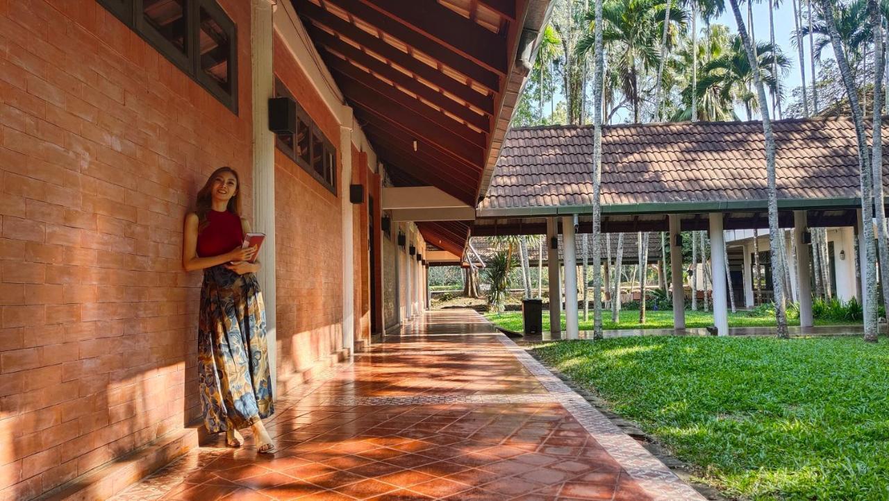 The Imperial Chiang Mai Resort & Sports Club Exteriör bild