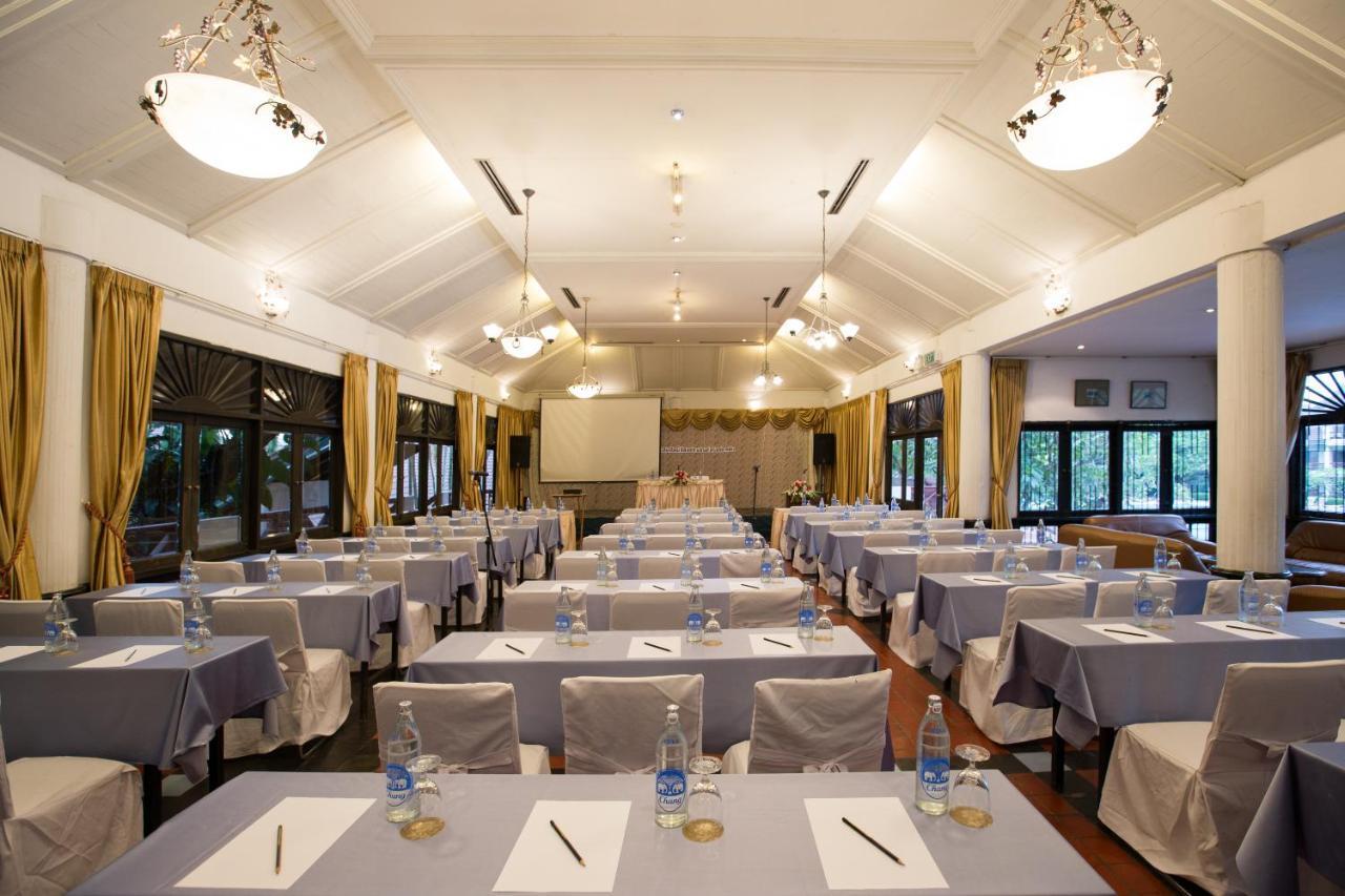 The Imperial Chiang Mai Resort & Sports Club Exteriör bild